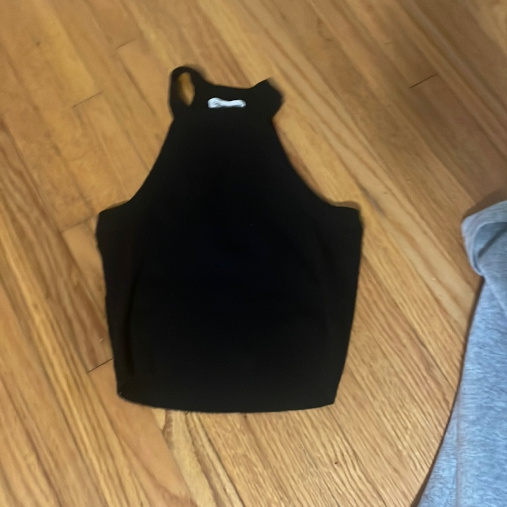 Black crop top size m/l